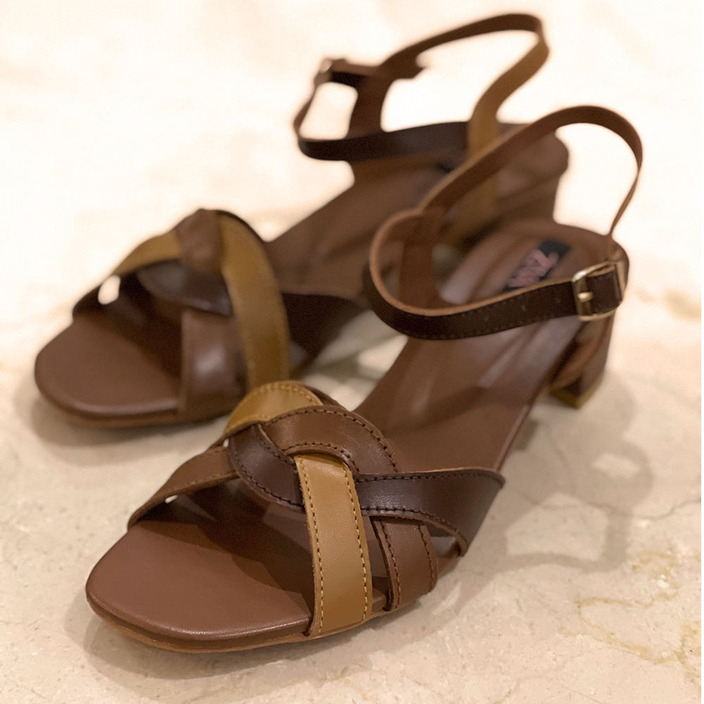 
            
                Load image into Gallery viewer, Margot Brown Sandals.
            
        